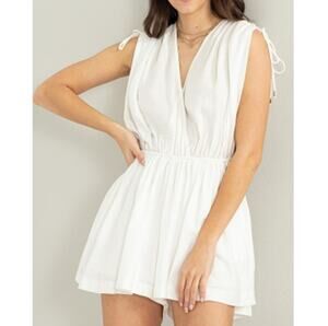 New ~ HYFVE  ~ Stunning! Ruched Surplice Romper Size L